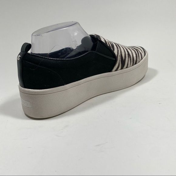 ALDO Alarka White-Black Zerbra Print Women's
Platform Sneakers Sz 9 - Picture 4 of 10